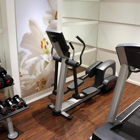 Mercure Centrum ホテル 4*