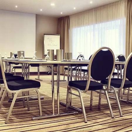 Mercure Centrum ホテル 4*