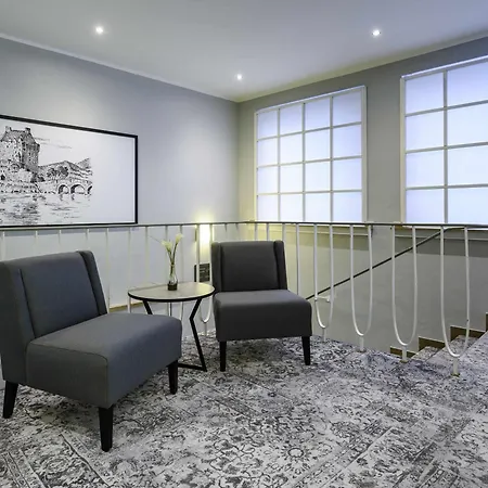 호텔 Mercure Centrum 4*