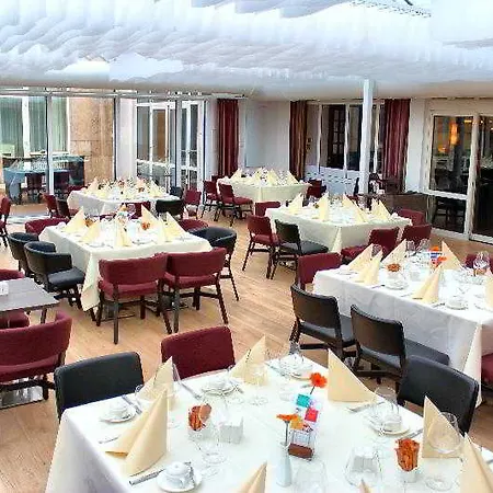 Mercure Centrum Hotel 4*