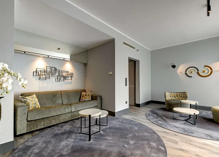 Mercure Centrum 4*