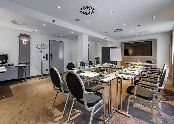 Mercure Centrum Hotel 4*